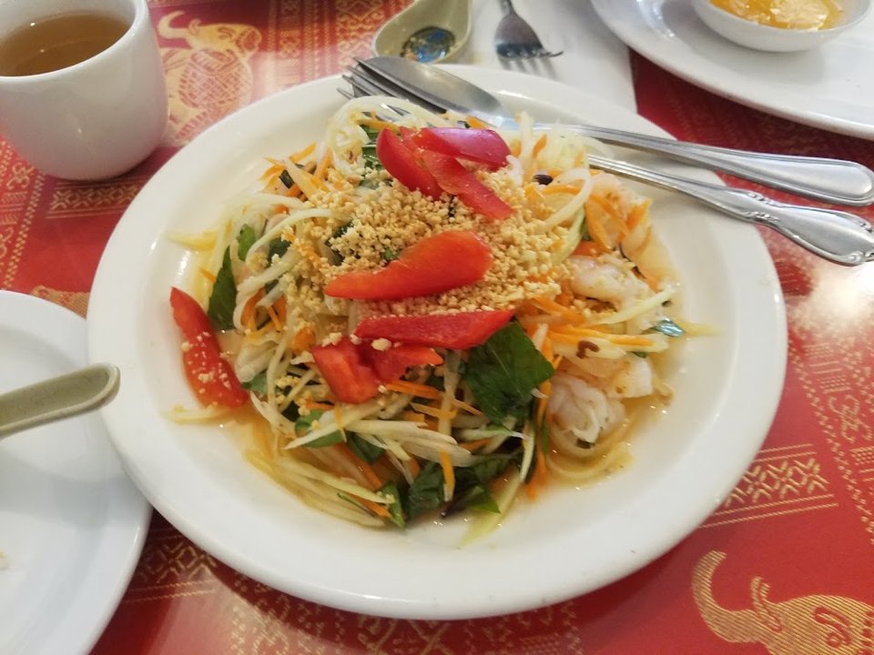 Menu layout showing vegetarian options and rice dishes.